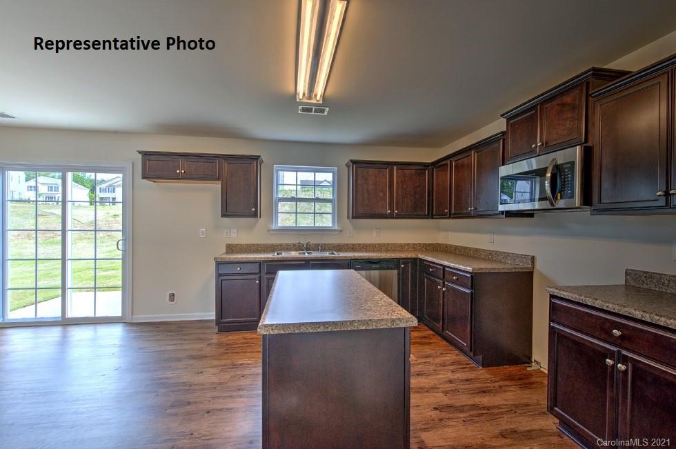 7141 Finnigan Road Charlotte, NC 28215 - Photo 7 of 17 Gallery Image 7