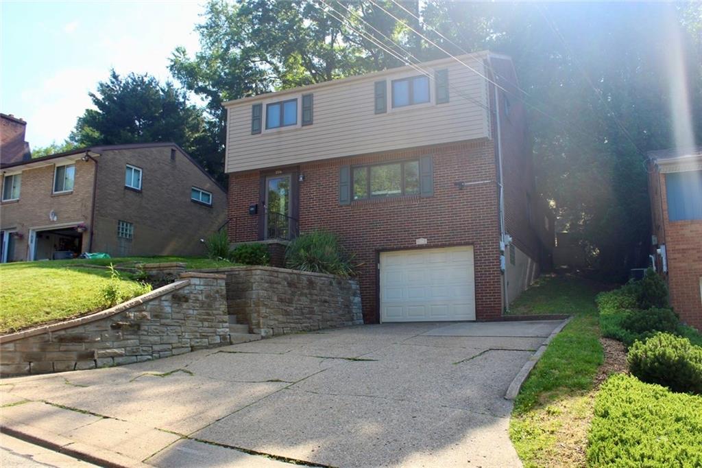 206 Glasgow Road Pittsburgh, PA 15221 - Photo 2 of 31