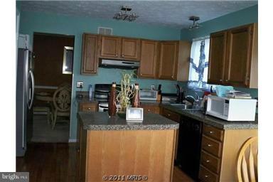 8813 Francesca Drive Clinton, MD 20735 - Photo 11 of 17 Kitchen 1