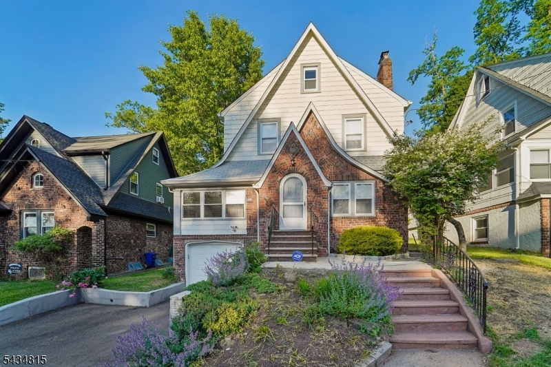 124 Walker Road West Orange, NJ 07052 - Photo 1 of 37