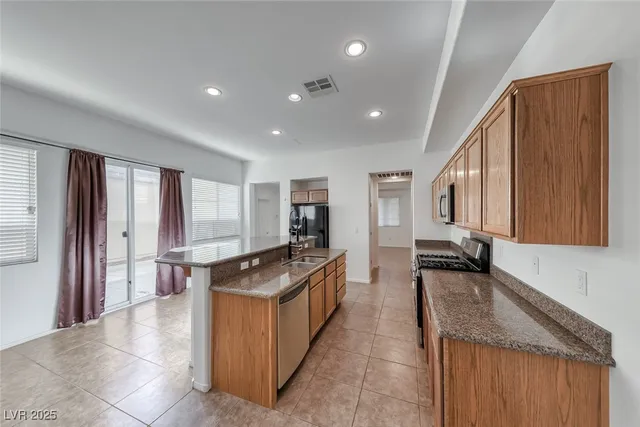 $2,800 | 6534 Ditmars Street, Las Vegas, NV 89166