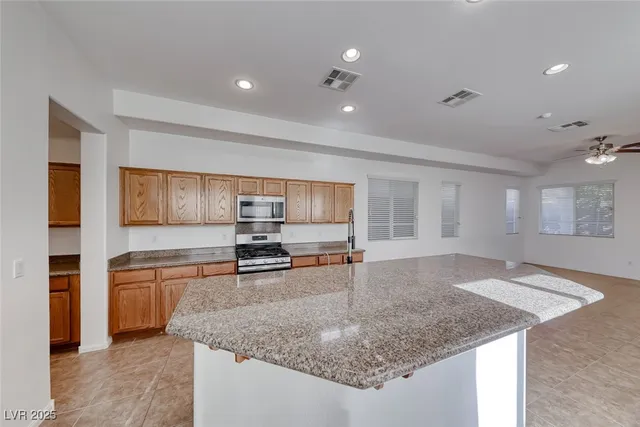 $2,800 | 6534 Ditmars Street, Las Vegas, NV 89166