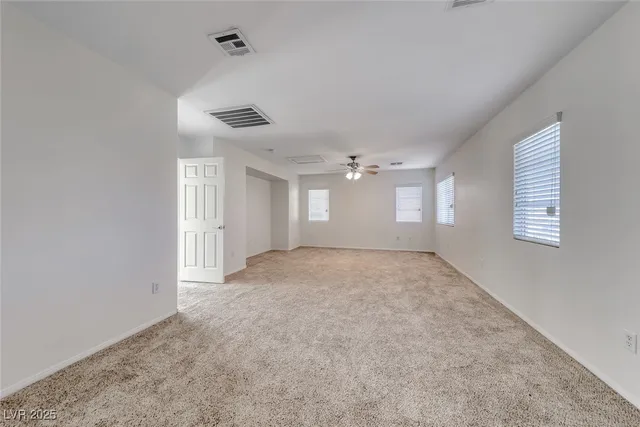 $2,800 | 6534 Ditmars Street, Las Vegas, NV 89166