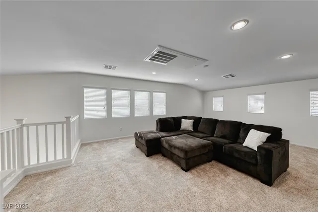 $2,800 | 6534 Ditmars Street, Las Vegas, NV 89166