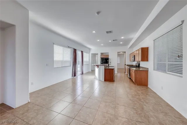 $2,800 | 6534 Ditmars Street, Las Vegas, NV 89166