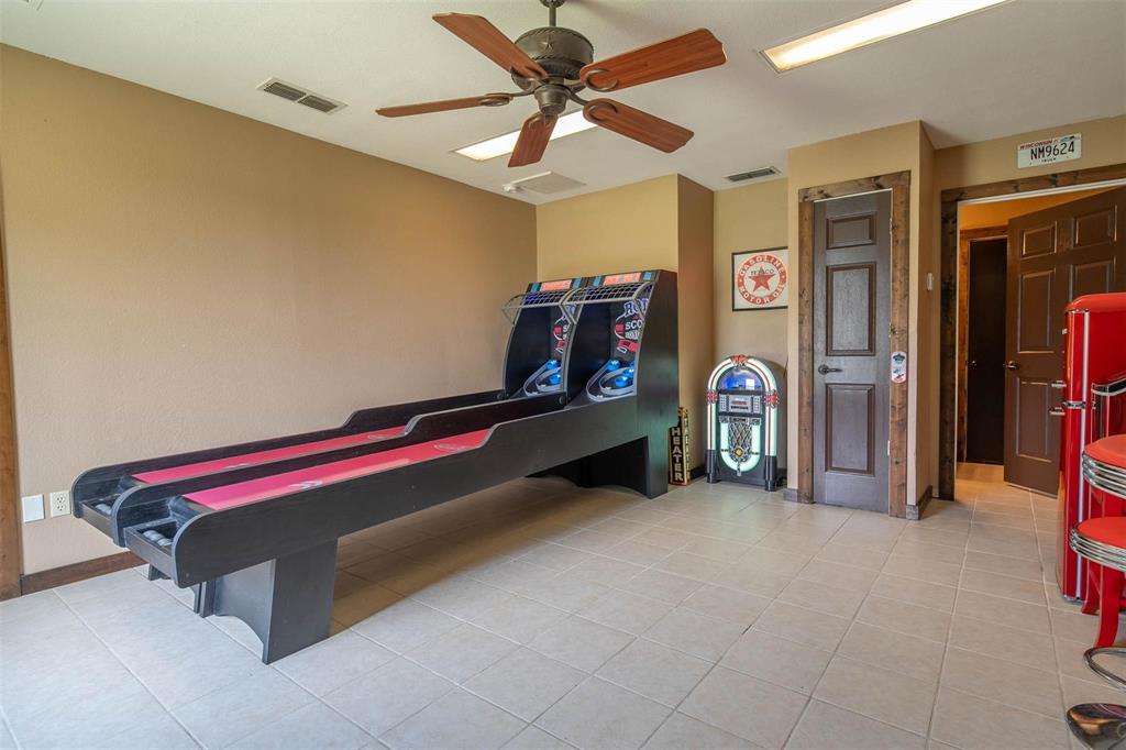 1555 East Blackjack Road East Pilot Point, TX 76258 - Photo 29 of 38 Gallery Image 29