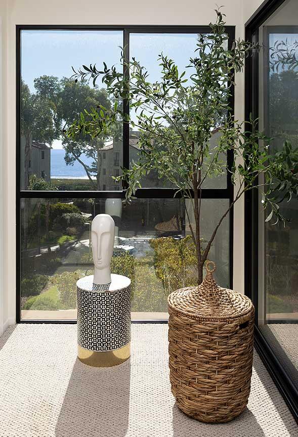 49 Seaview Drive Montecito, CA 93108 - Photo 12 of 16 49Seaview_09