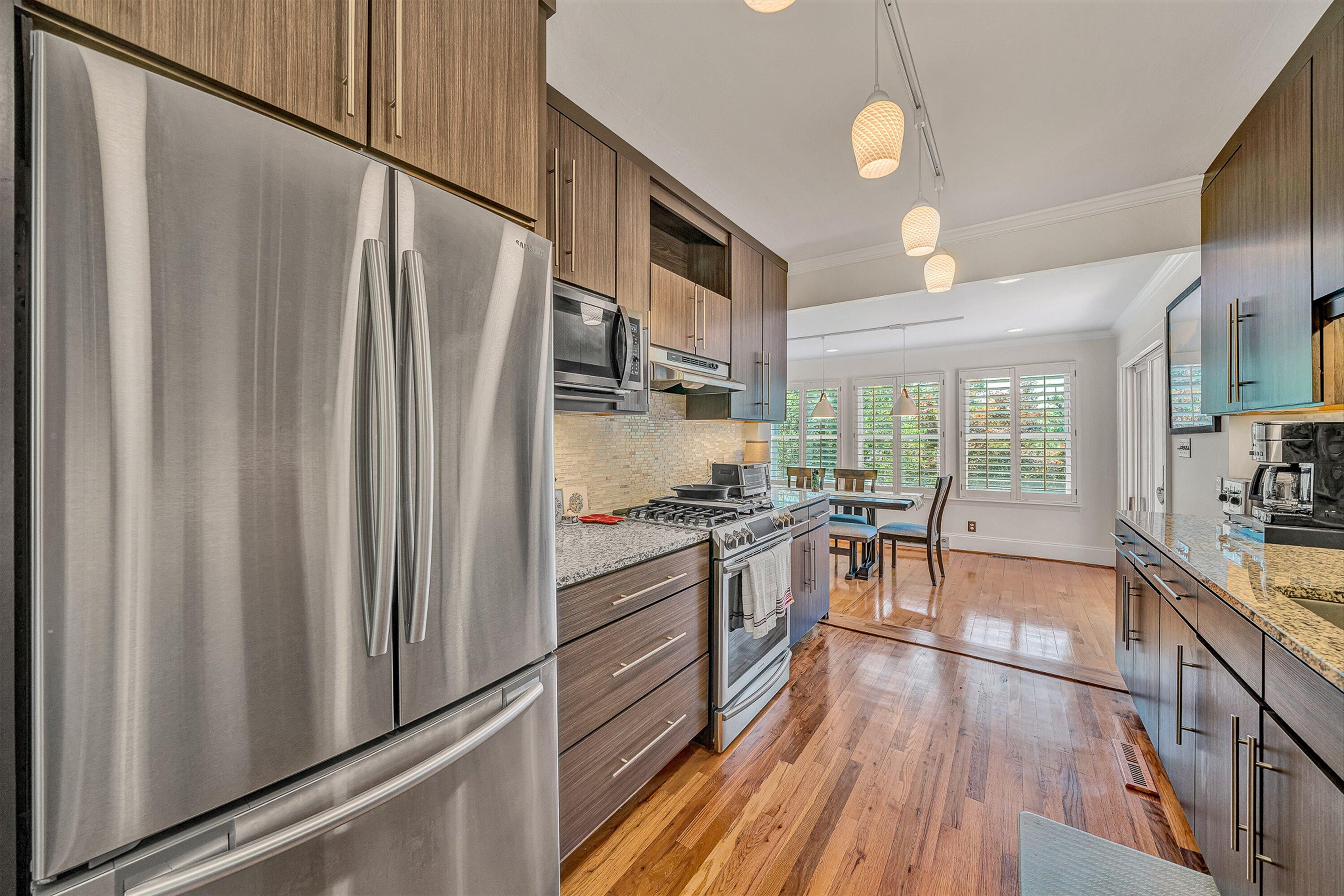 2225 Yellow Mountain Road Southeast Roanoke, VA 24014 - Photo 17 of 52 23-VM-07142