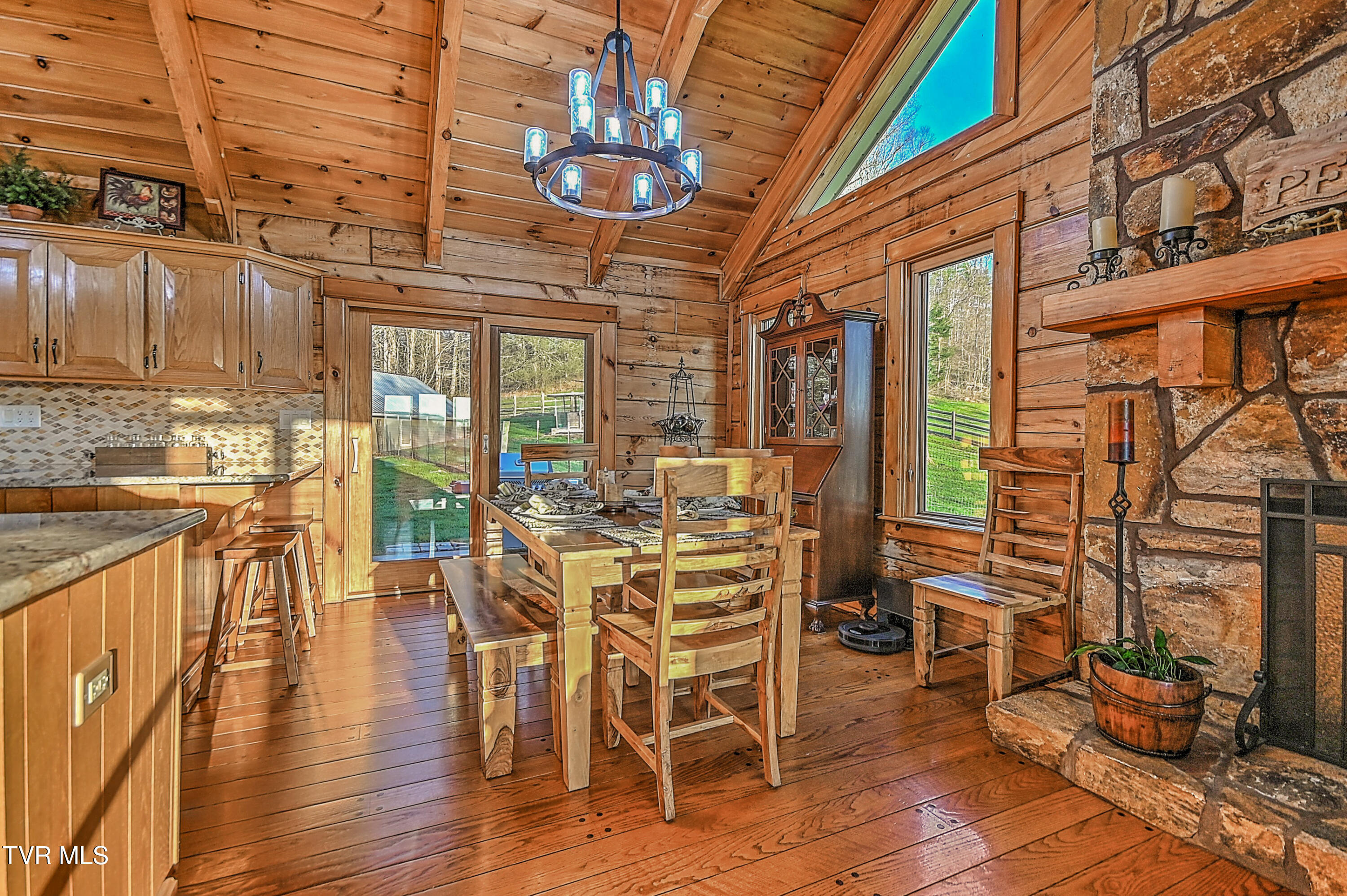 415 Beidleman Road Bristol, TN 37620 - Photo 22 of 101 photo_022