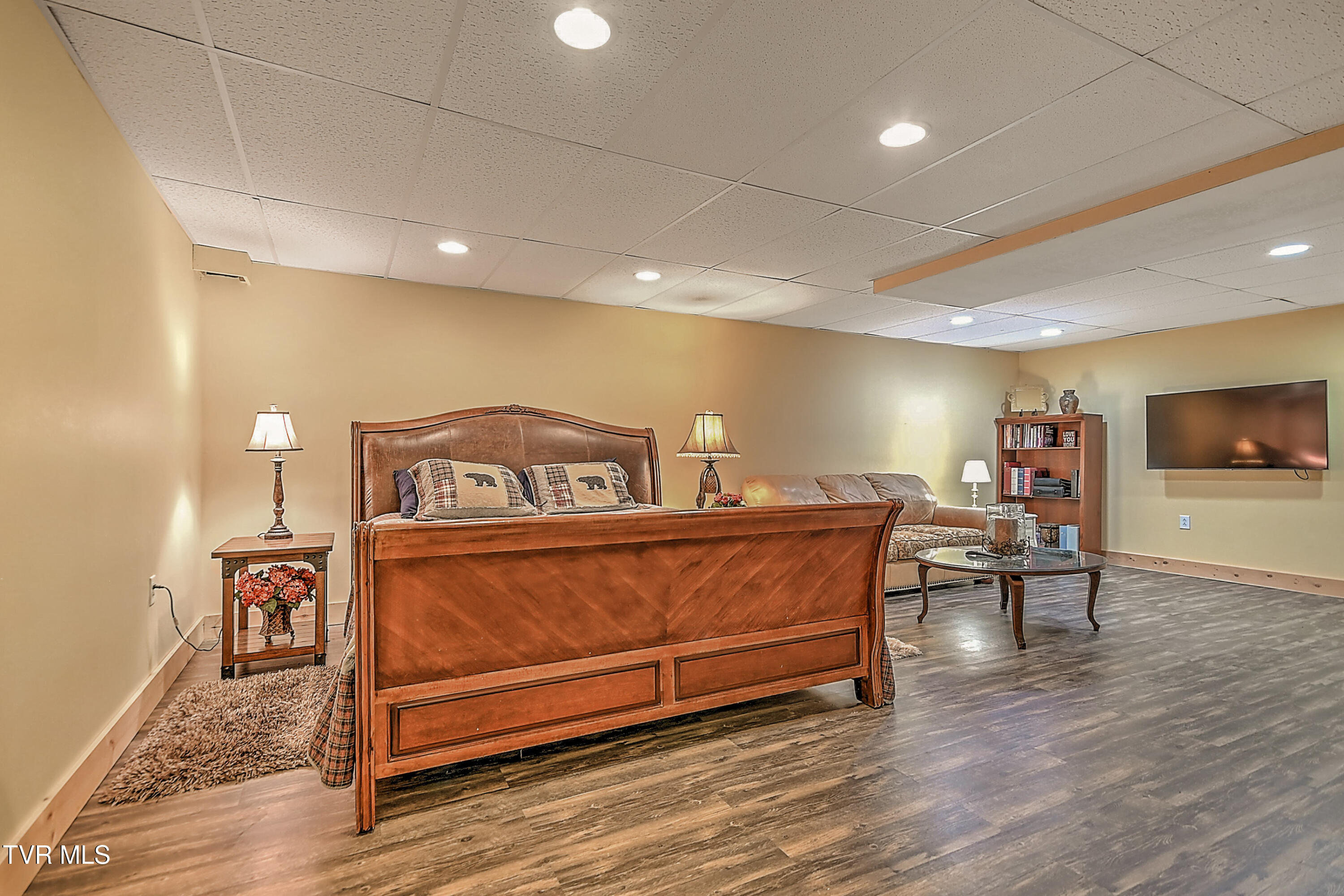 415 Beidleman Road Bristol, TN 37620 - Photo 46 of 101 photo_046