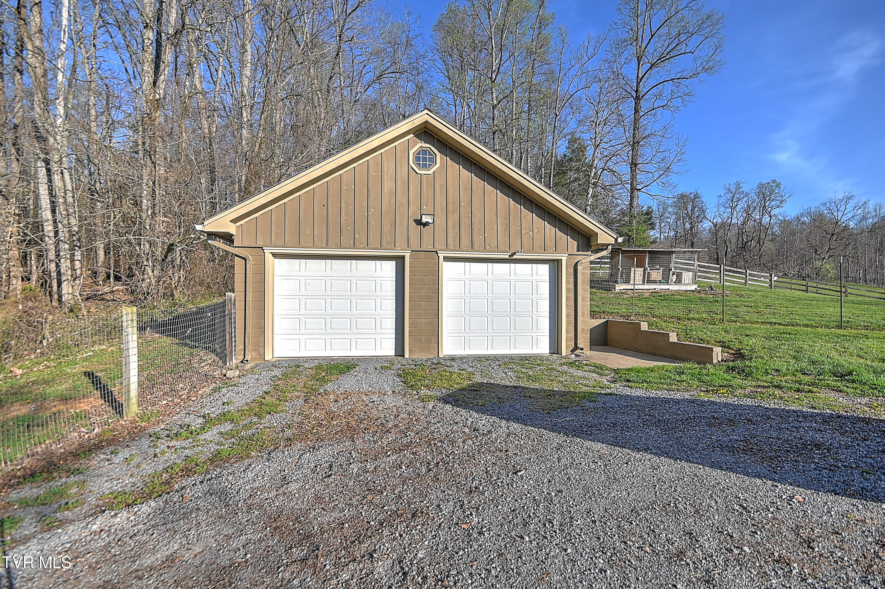 415 Beidleman Road Bristol, TN 37620 - Photo 55 of 101 photo_055