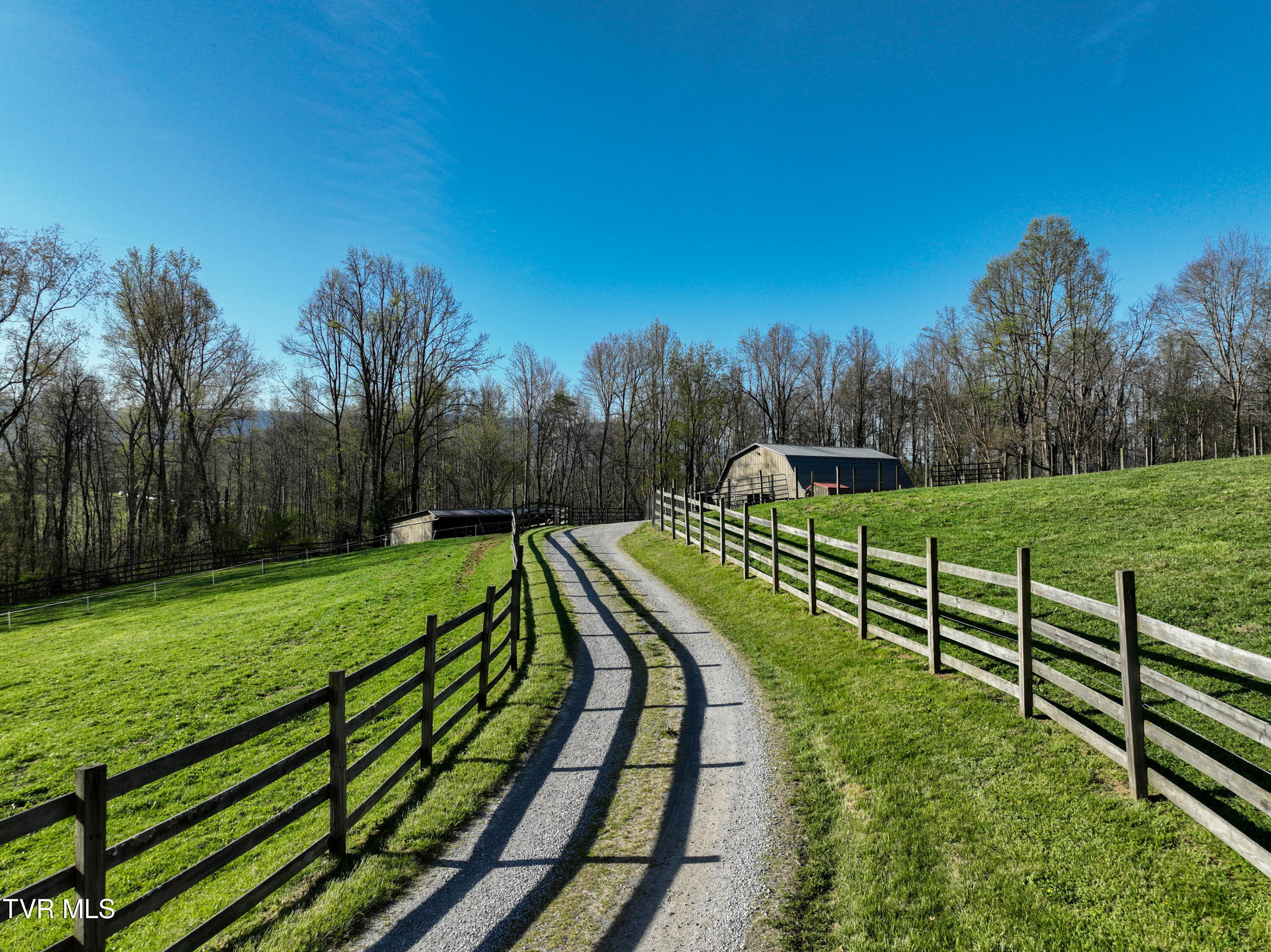 415 Beidleman Road Bristol, TN 37620 - Photo 61 of 101 photo_061
