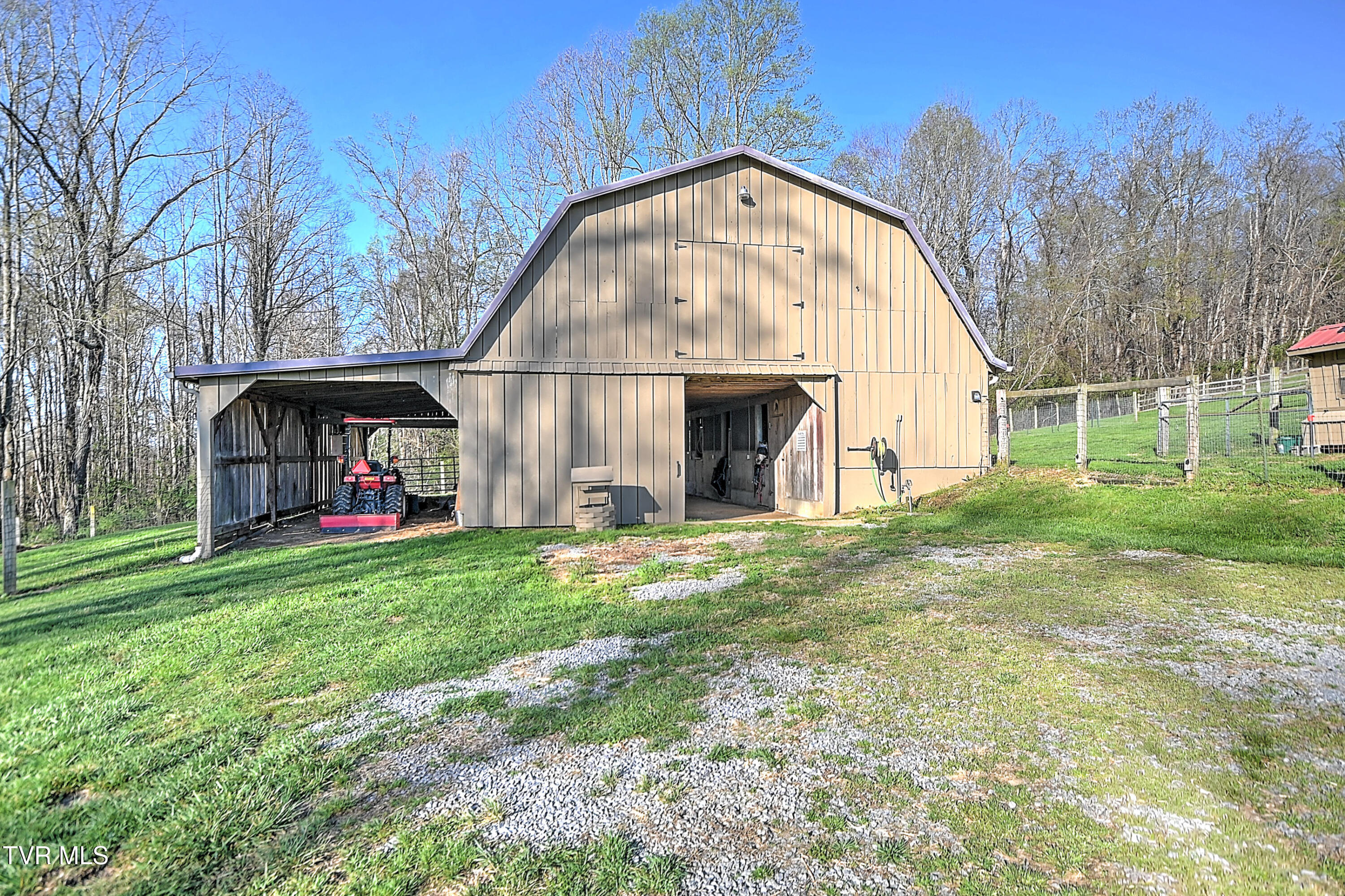 415 Beidleman Road Bristol, TN 37620 - Photo 64 of 101 photo_064