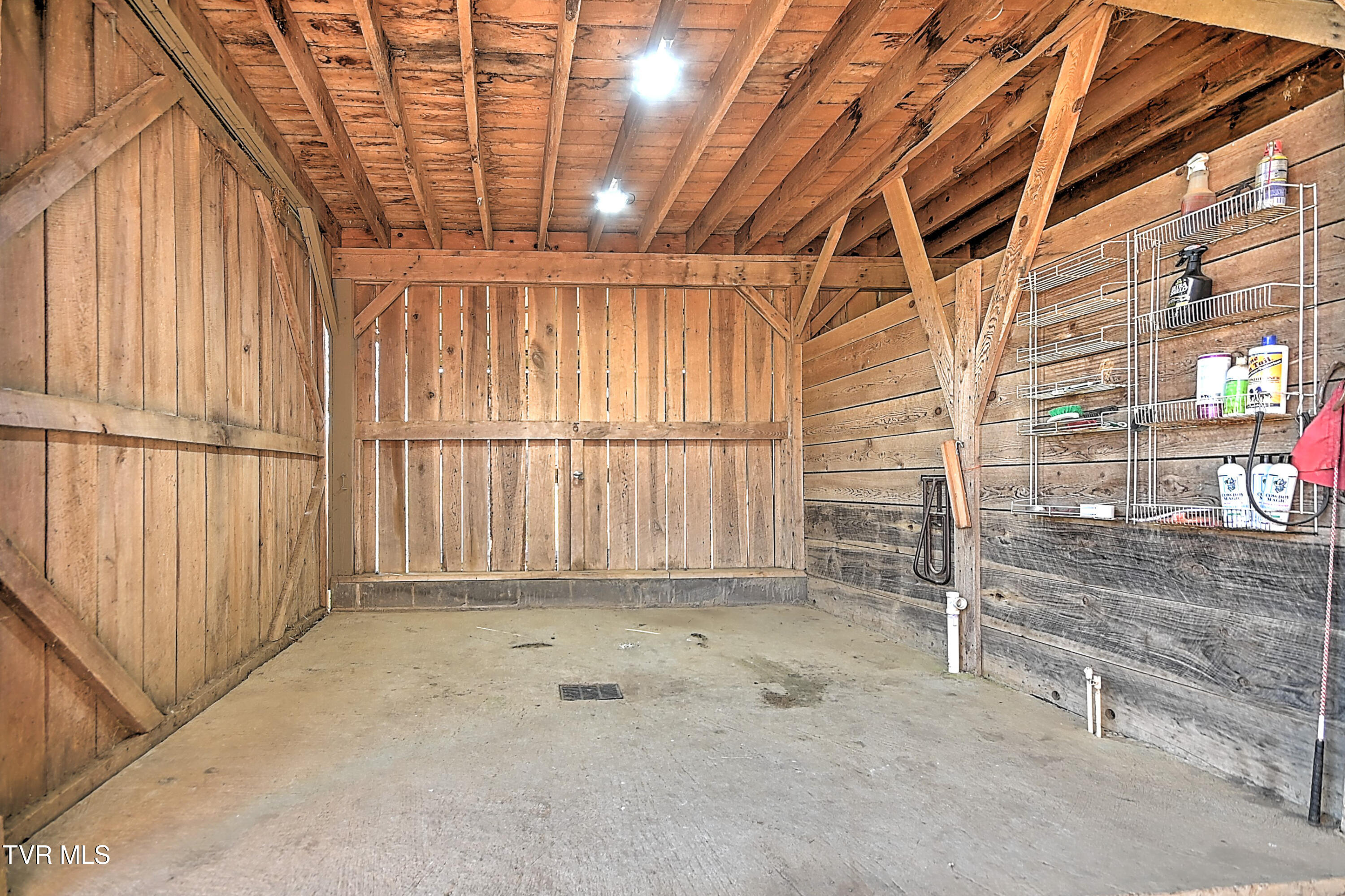 415 Beidleman Road Bristol, TN 37620 - Photo 67 of 101 photo_067