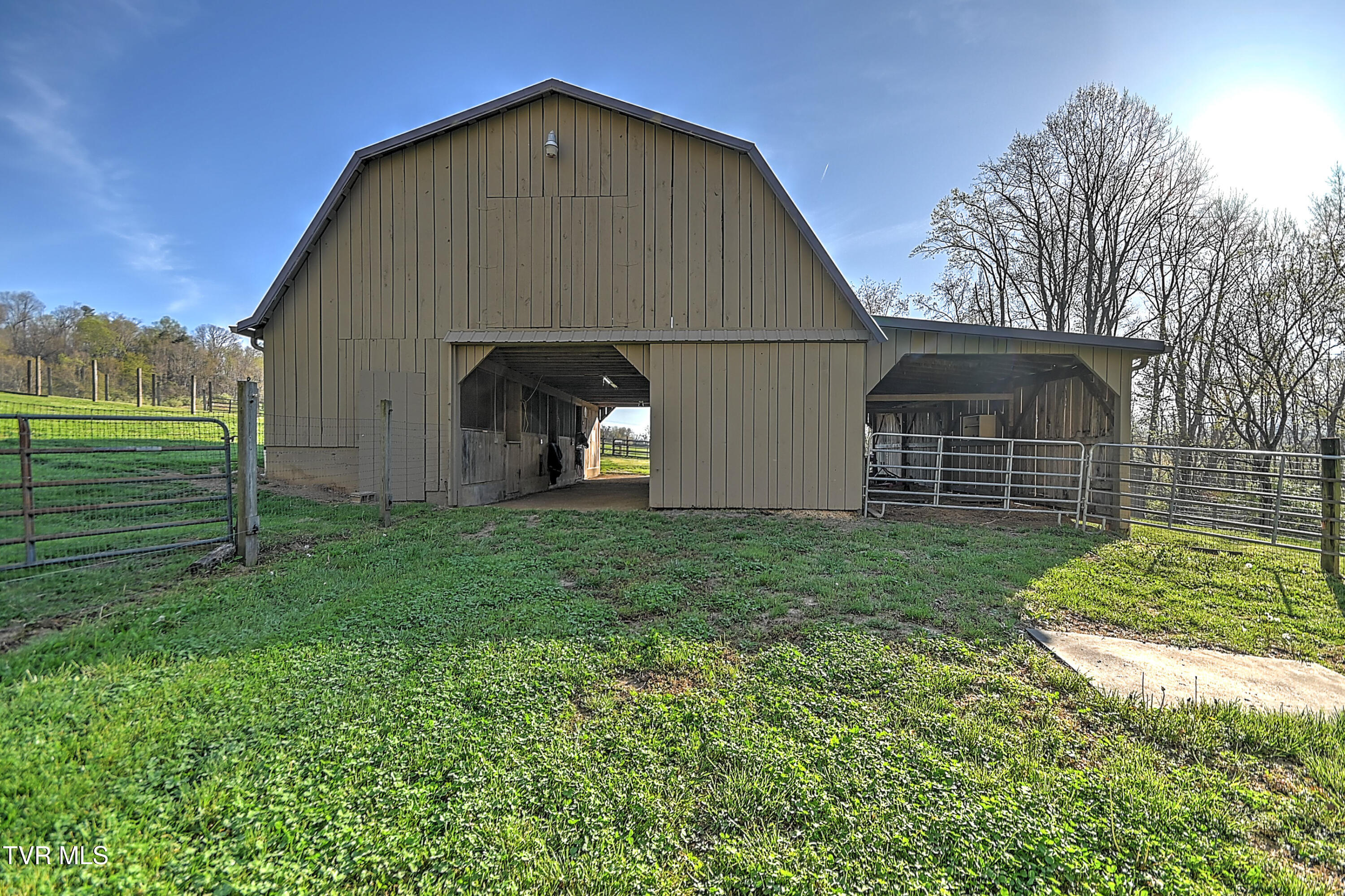 415 Beidleman Road Bristol, TN 37620 - Photo 71 of 101 photo_071