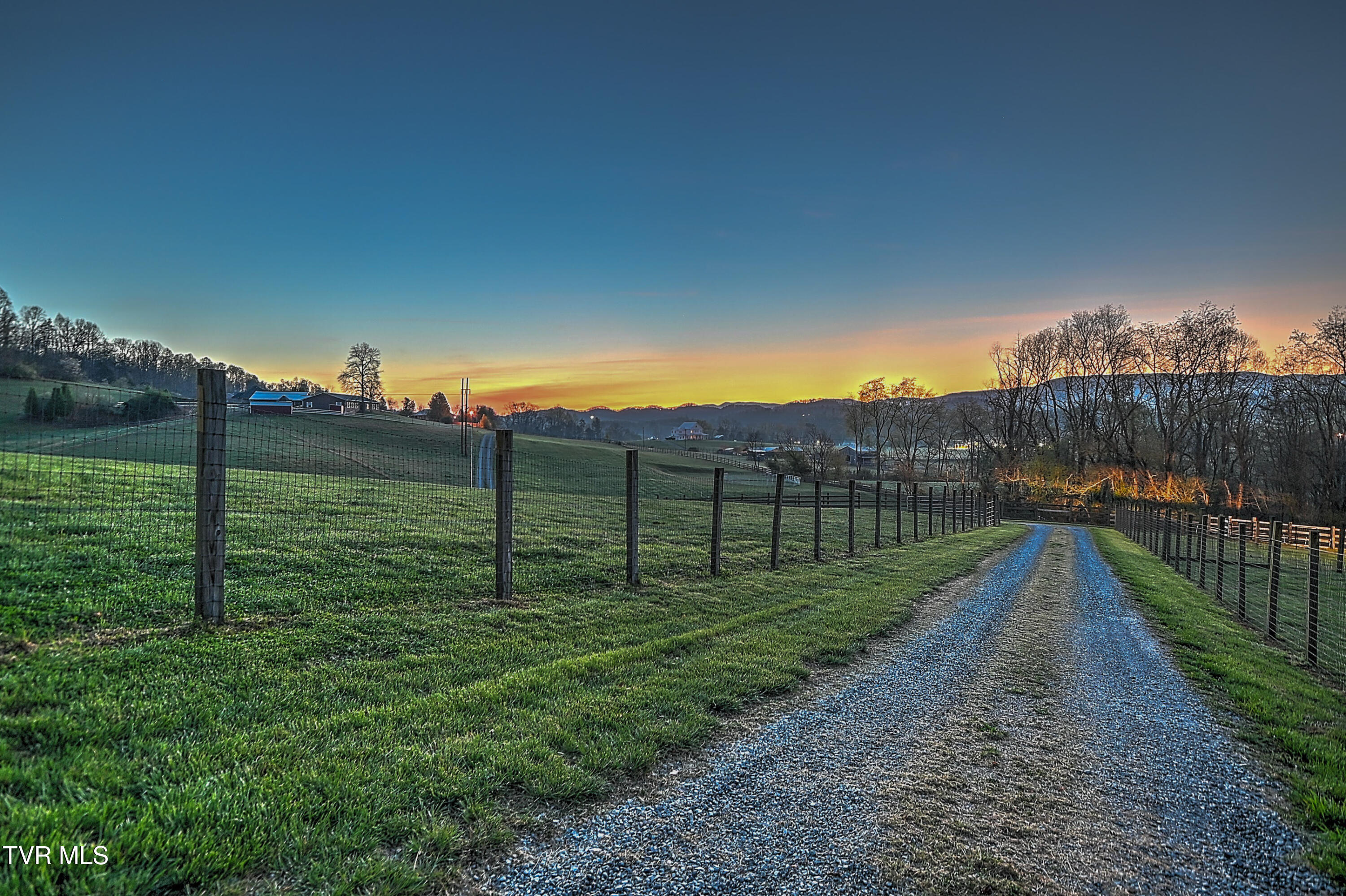 415 Beidleman Road Bristol, TN 37620 - Photo 83 of 101 photo_083