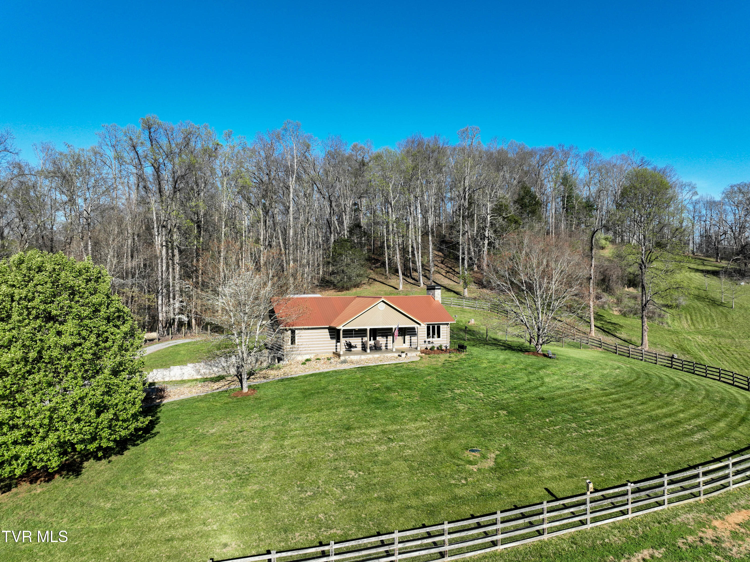 415 Beidleman Road Bristol, TN 37620 - Photo 95 of 101 photo_095