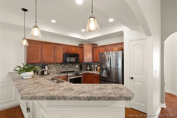 $394,900 | 2799 Crescent Hill Drive Northeast, Corydon, IN 47112