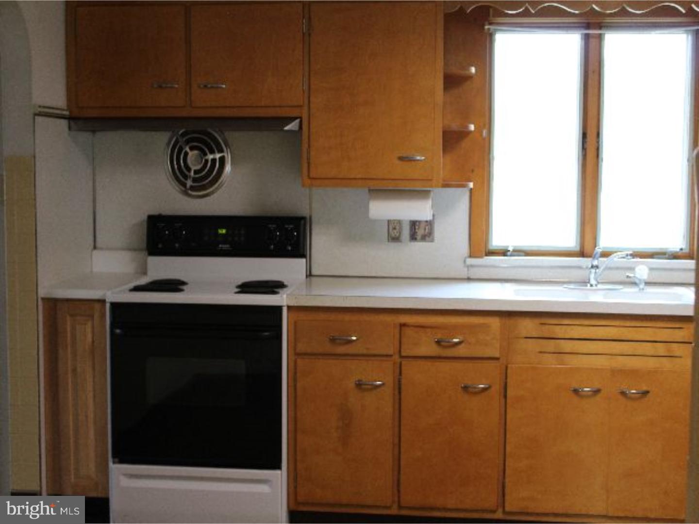 17 Crystal Cave Road Kutztown, PA 19530 - Photo 4 of 14 Kitchen