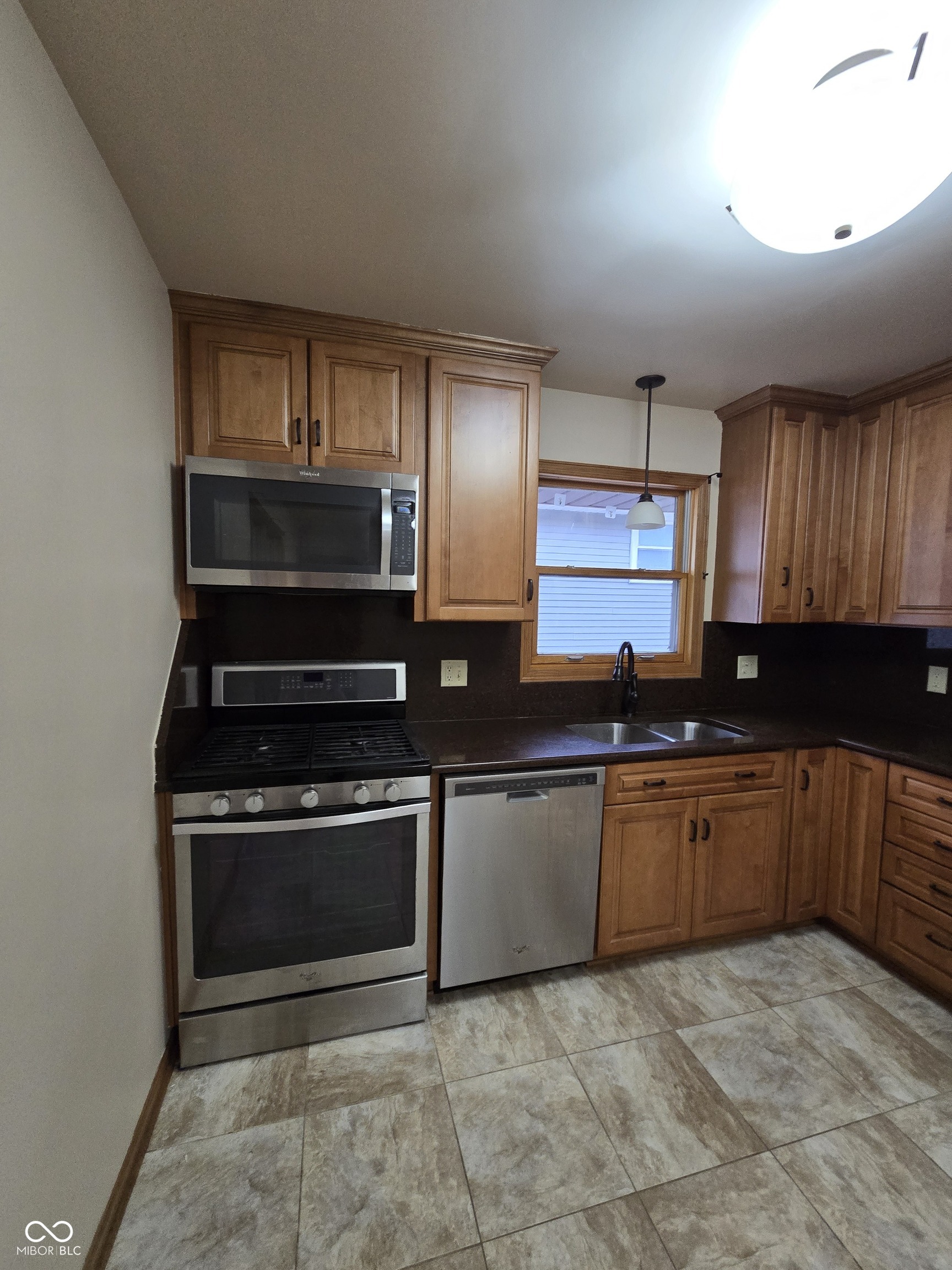 626 North Wheeler Street Griffith, IN 46319 - Photo 11 of 24 Gallery Image 11