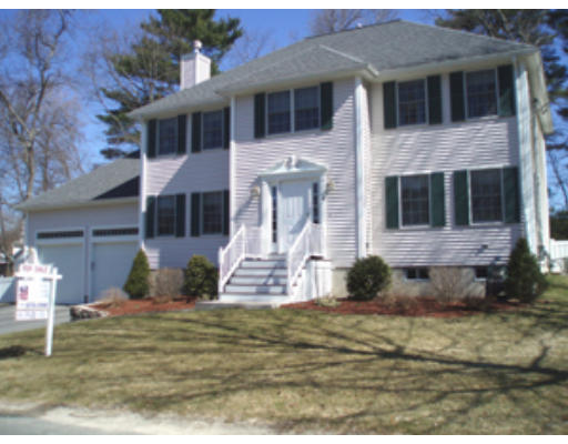 9 Hillcrest Road Burlington, MA 01803 - Photo 1 of 10 Gallery Image 1