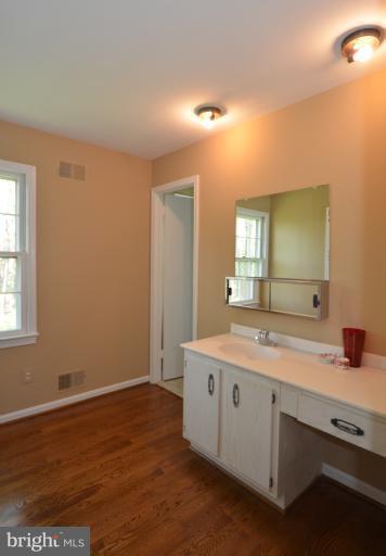 11010 Brent Road Potomac, MD 20854 - Photo 11 of 24 Bedroom (Master)