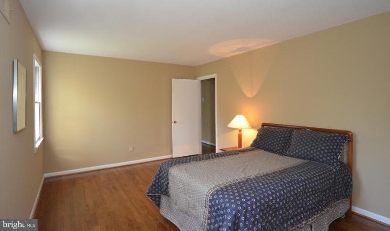 11010 Brent Road Potomac, MD 20854 - Photo 13 of 24 Bedroom