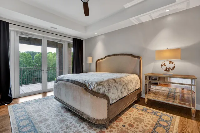 $720,000 | 4 Cherokee Blvd., Unit 326, Chattanooga, TN 37405