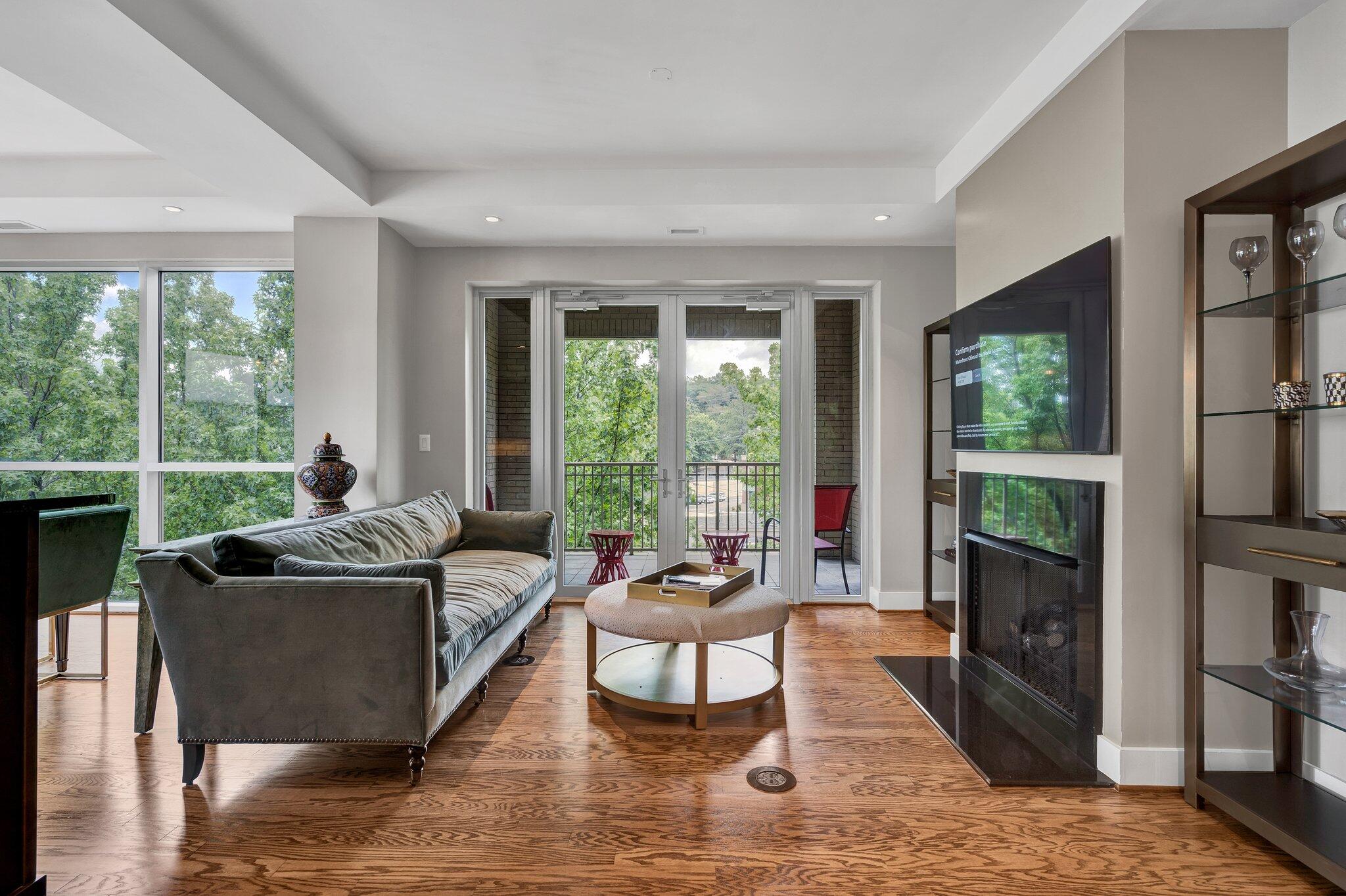 4 Cherokee Blvd., Unit 326 Chattanooga, TN 37405 - Photo 2 of 69 Bridgeview 034