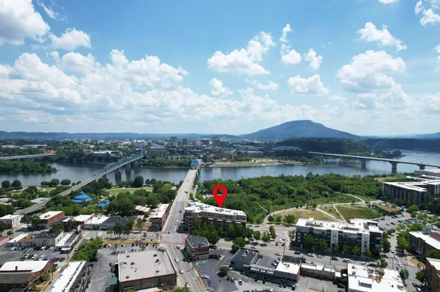 $720,000 | 4 Cherokee Blvd., Unit 326, Chattanooga, TN 37405