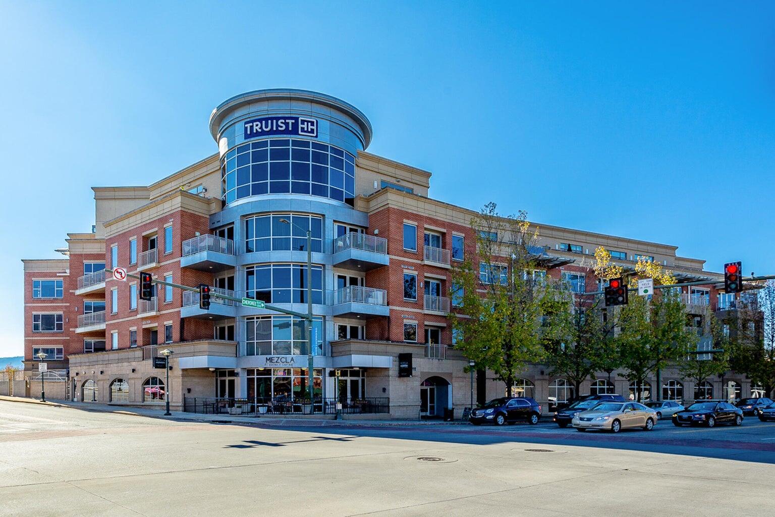 4 Cherokee Blvd., Unit 326 Chattanooga, TN 37405 - Photo 58 of 69 Bridgeview 1