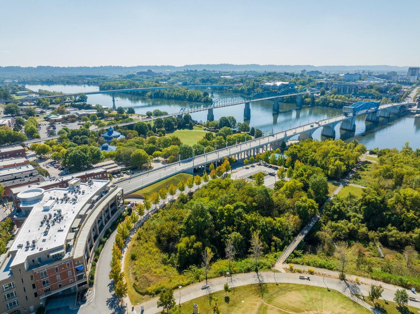 4 Cherokee Blvd., Unit 326 Chattanooga, TN 37405 - Photo 60 of 69 Bridgeview 0011