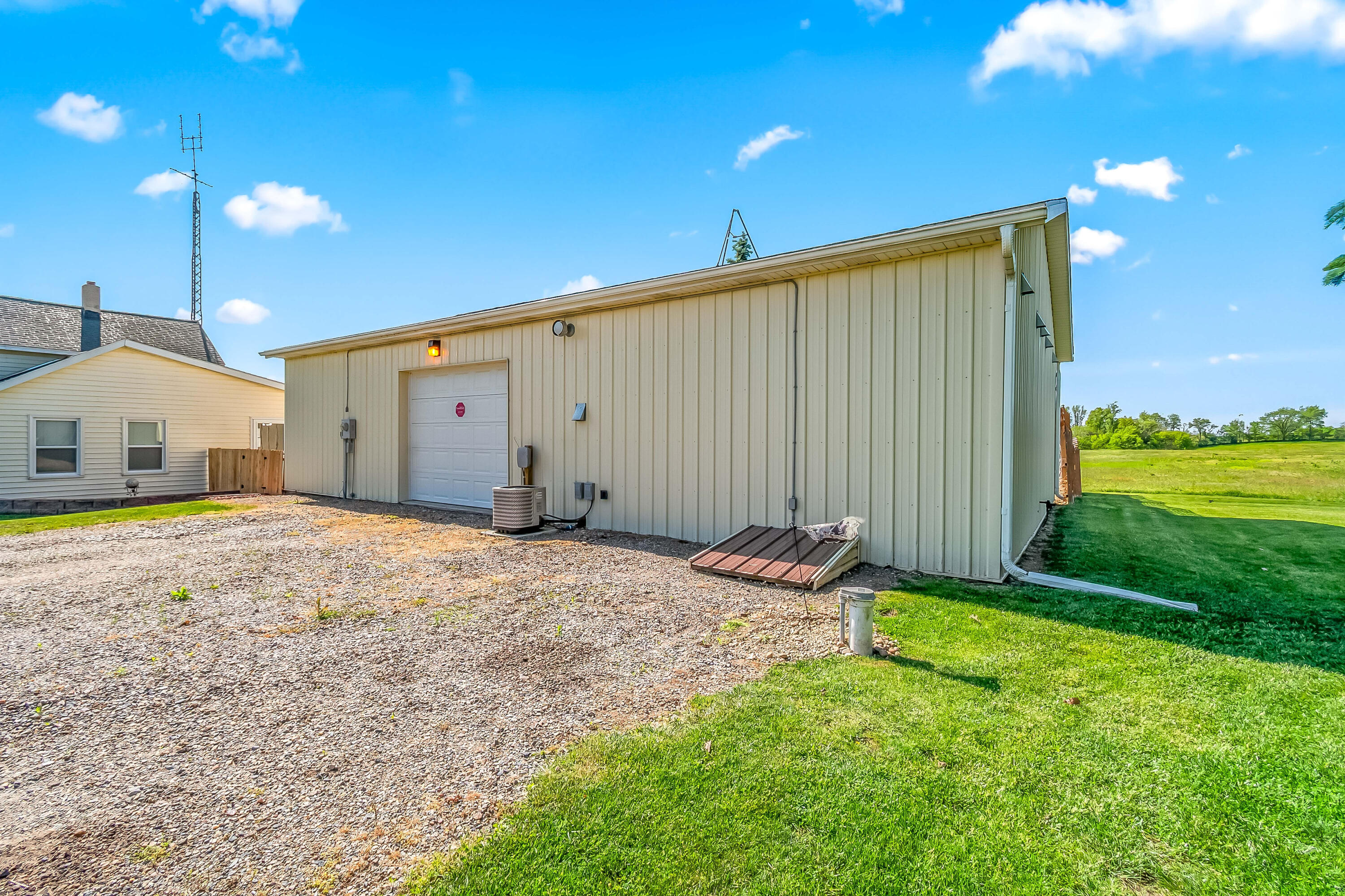 755 Whipple Road Bronson, MI 49028 - Photo 23 of 54 9