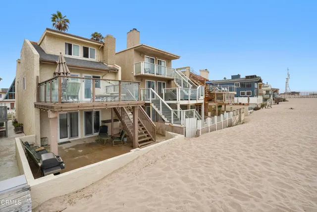 a view of a large building