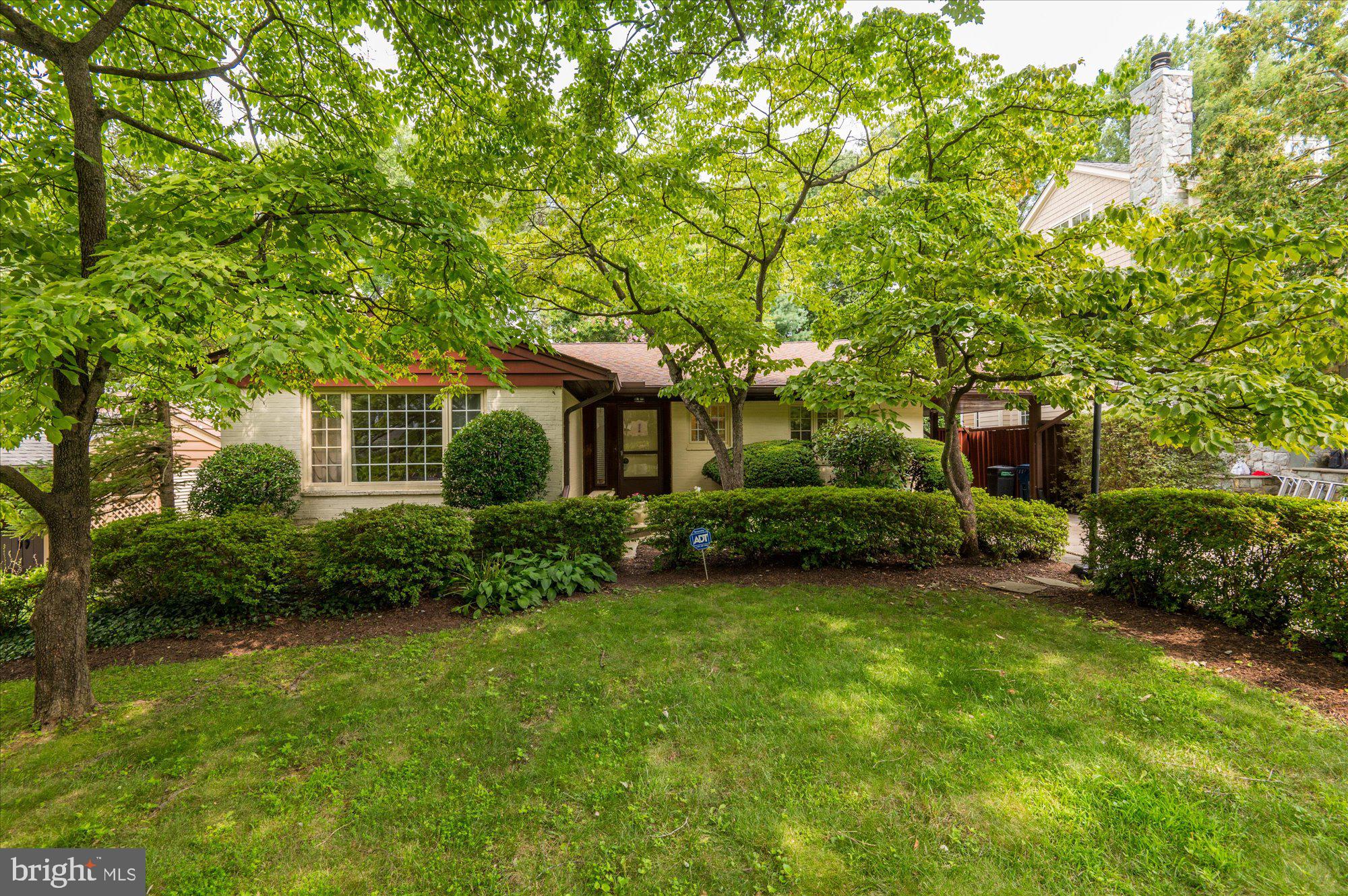 5512 Uppingham Street, Chevy Chase, MD 20815 Compass
