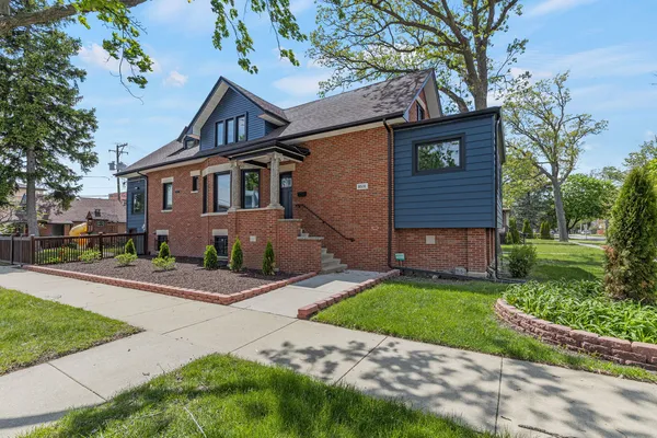 $737,500 | 8531 Center Street, River Grove, IL 60171