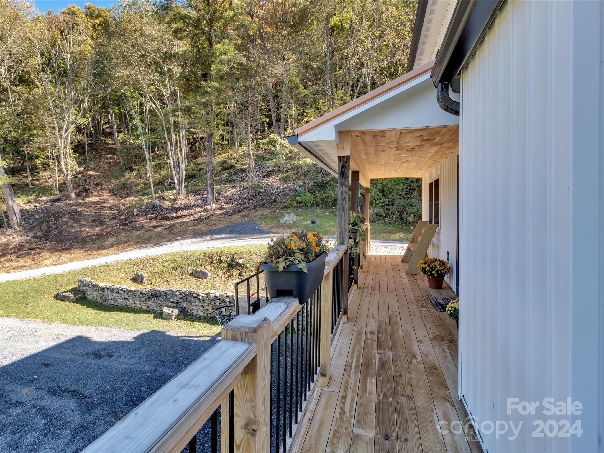 884 Mule Stomp Road Clyde, NC 28721 - Photo 25 of 47 Gallery Image 25