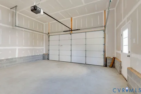a view of a garage