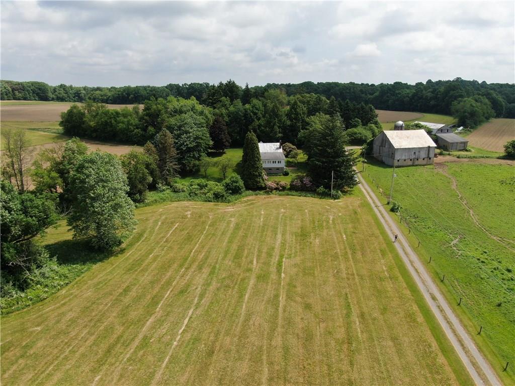 315 Country Lane Road Prospect, PA 16052 - Photo 9 of 25
