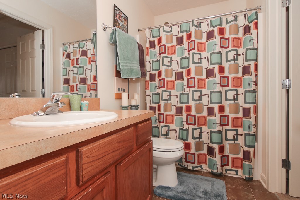 4366 Sexton Road Cleveland, OH 44105 - Photo 28 of 34