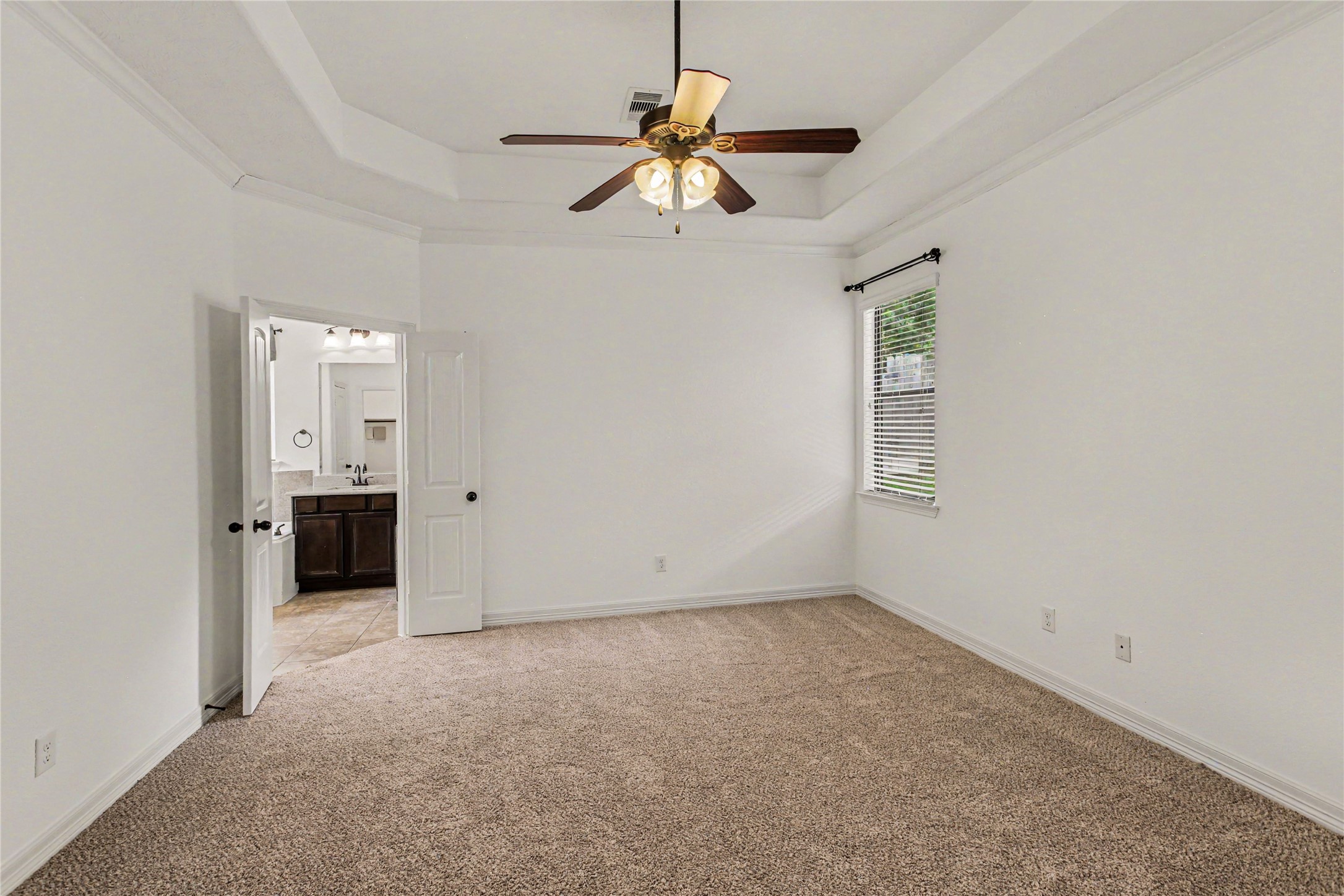 25142 Alina Lane Spring, TX 77386 - Photo 23 of 39 Primary bedroom