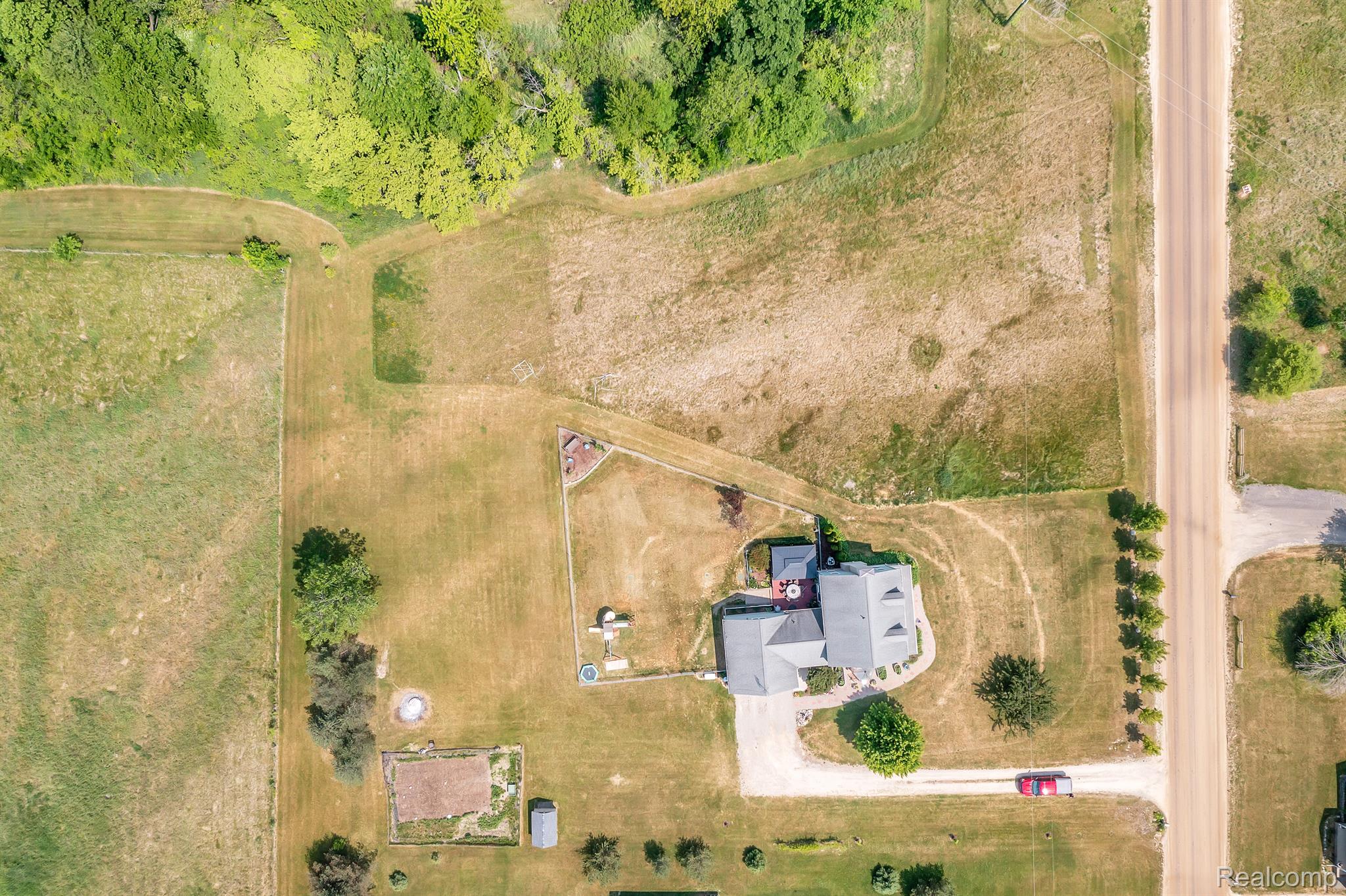 5601 Green Road Fenton, MI 48430 - Photo 58 of 59 Aerial View #8