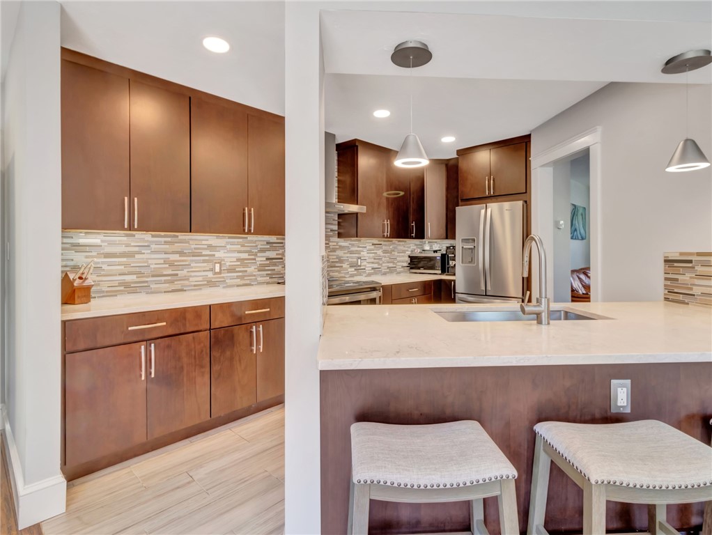 447 Stafford Road, Unit A1 Tiverton, RI 02878 - Photo 5 of 33