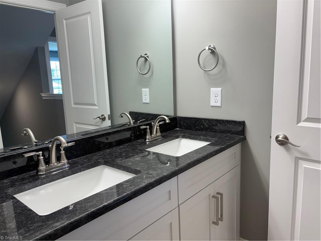 7376 Ridge Road Winston-Salem, NC 27107 - Photo 15 of 26 Gallery Image 15