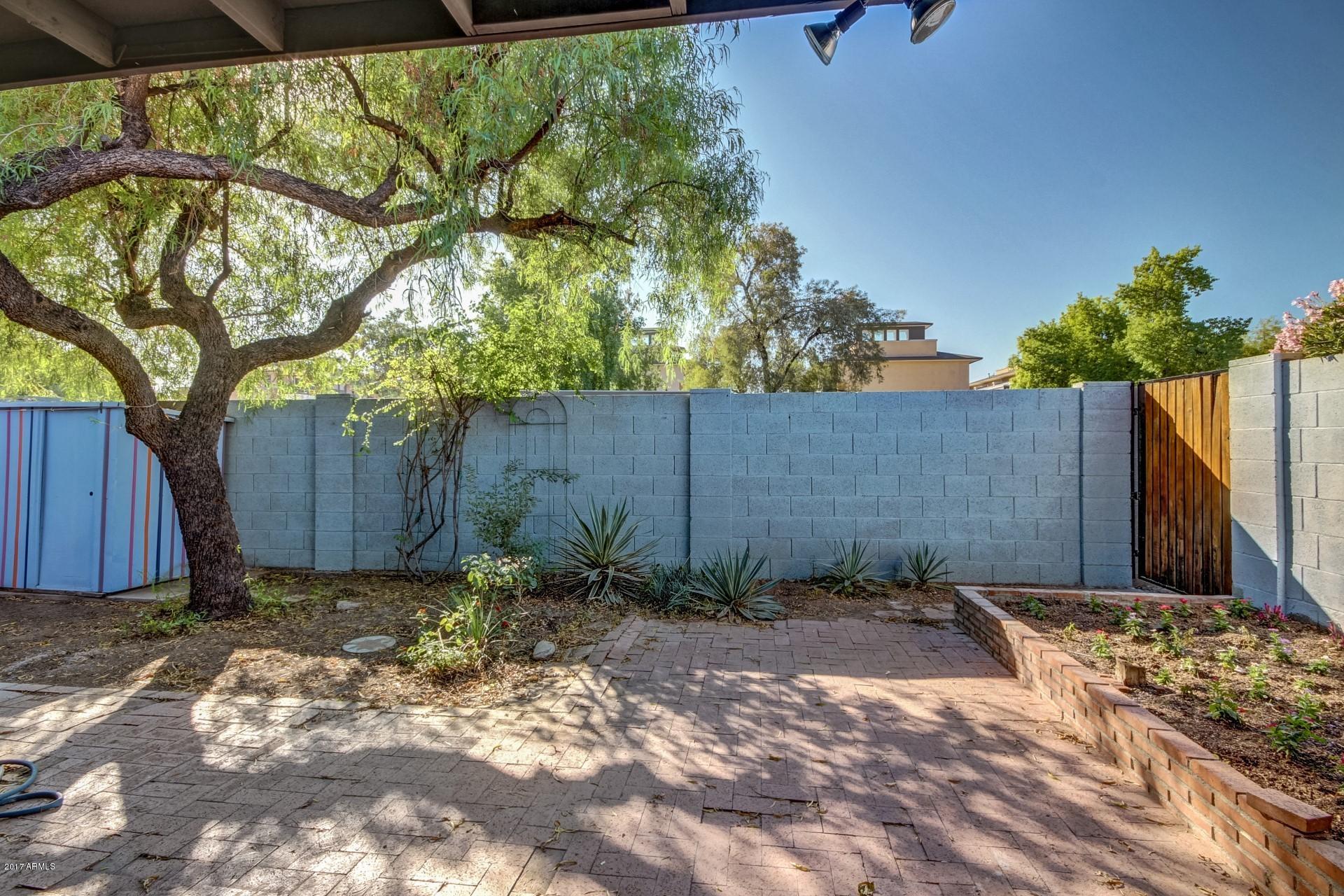 1450 East Bethany Home Road, Unit 18 Phoenix, AZ 85014 - Photo 22 of 27 0022-Bethany Home (21)