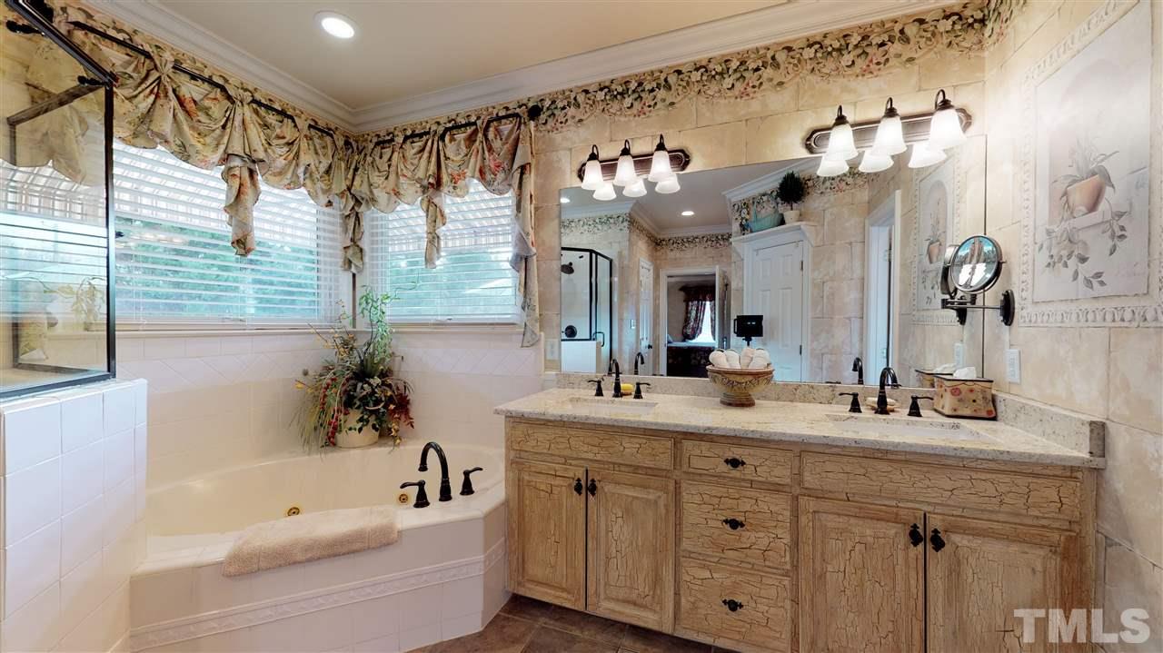 13609 Possum Track Road Raleigh, NC 27614 - Photo 12 of 30