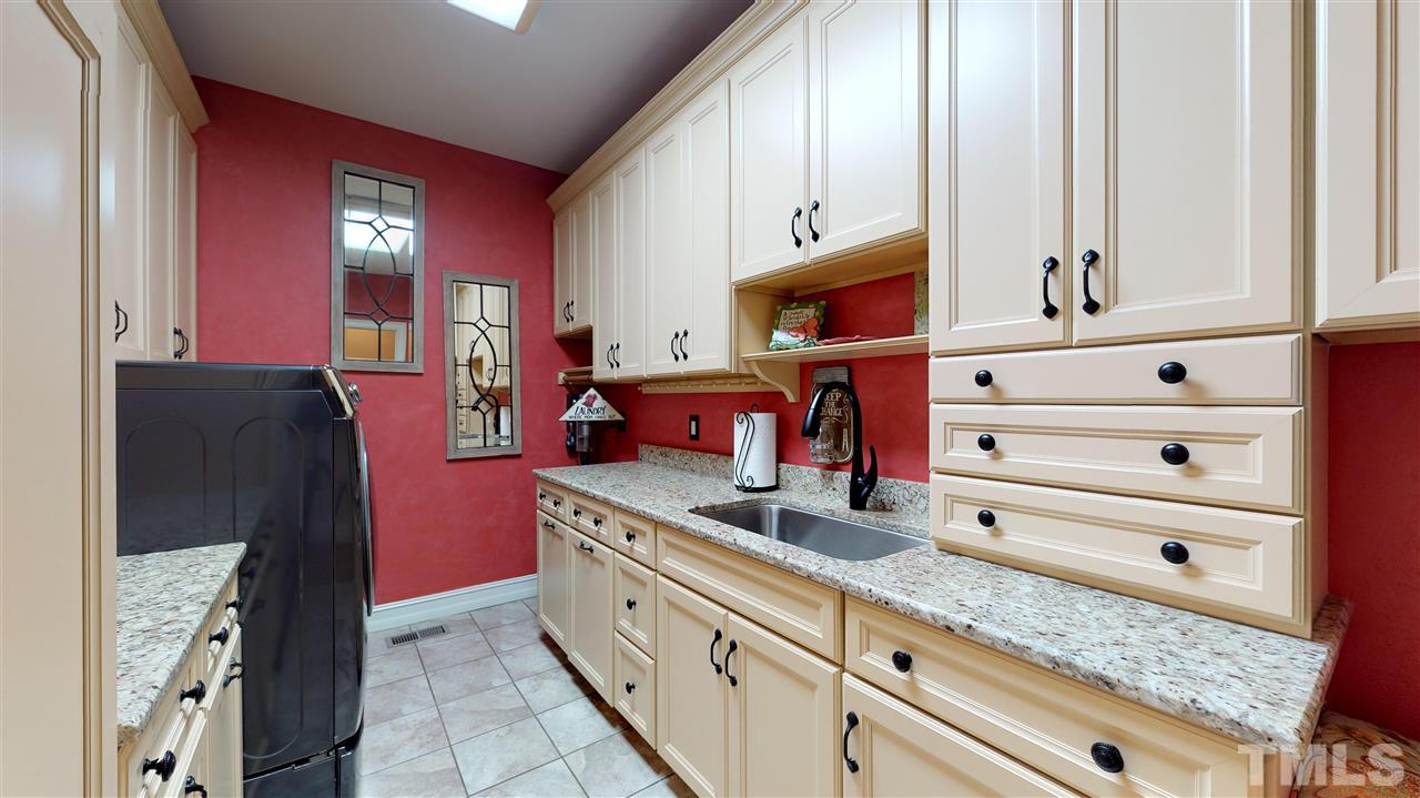 13609 Possum Track Road Raleigh, NC 27614 - Photo 14 of 30
