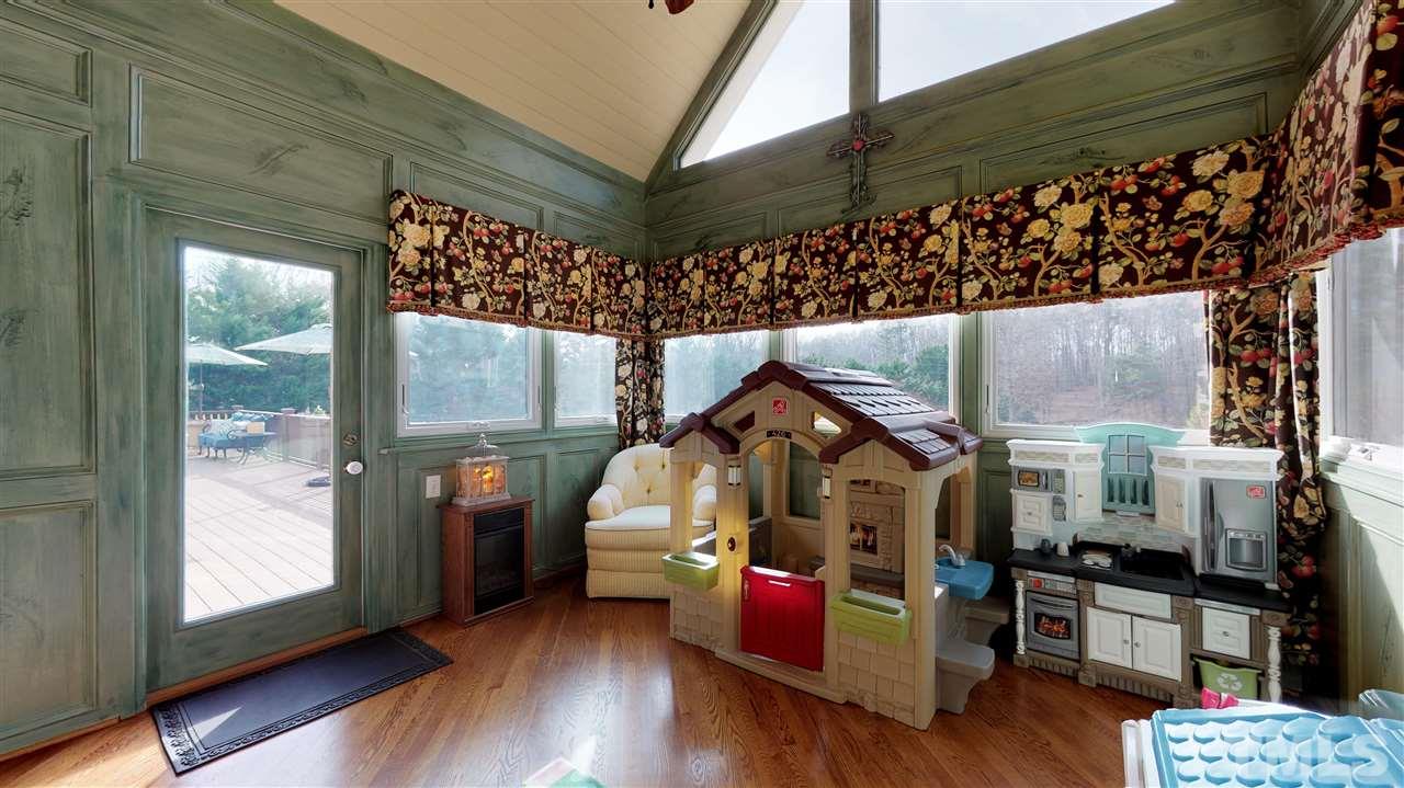 13609 Possum Track Road Raleigh, NC 27614 - Photo 15 of 30
