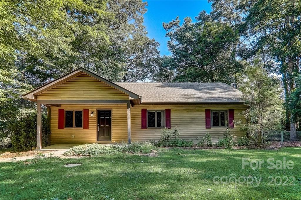 473 Emmas Grove Road Fletcher, NC 28732 - Photo 1 of 23 Gallery Image 1