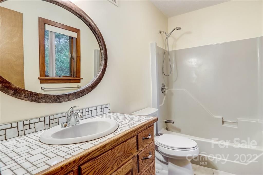 473 Emmas Grove Road Fletcher, NC 28732 - Photo 15 of 23 Gallery Image 15